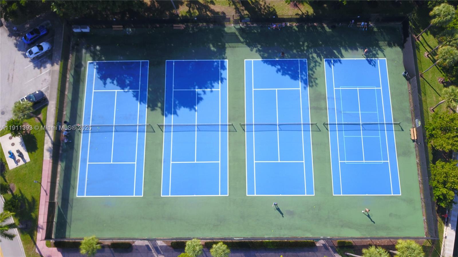 NORMANDY GOLF COURSE - Residential