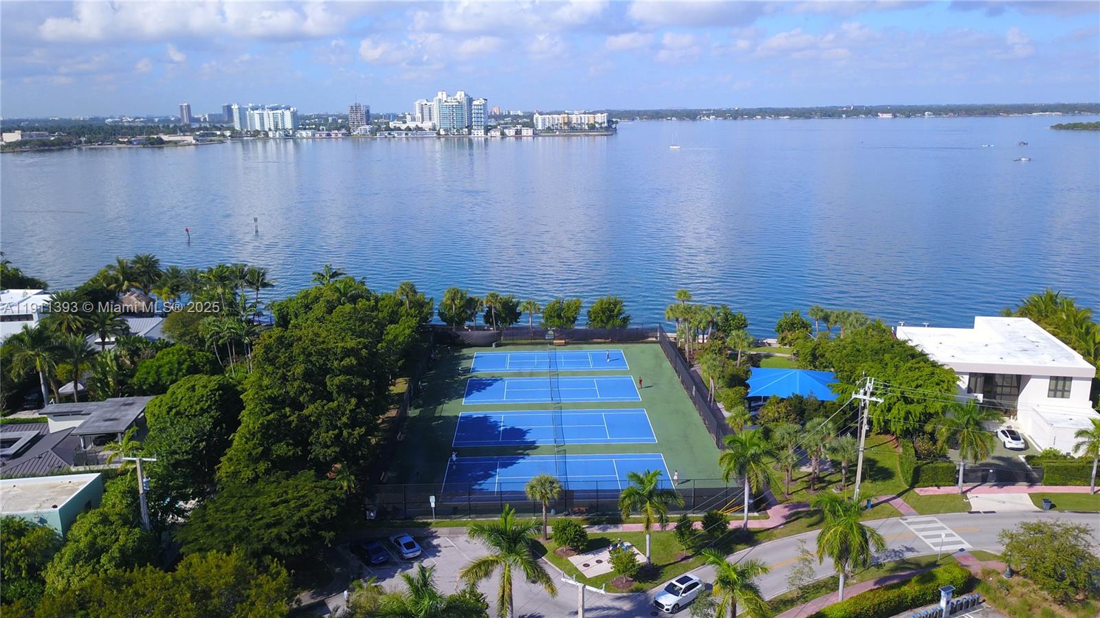 NORMANDY GOLF COURSE - Residential