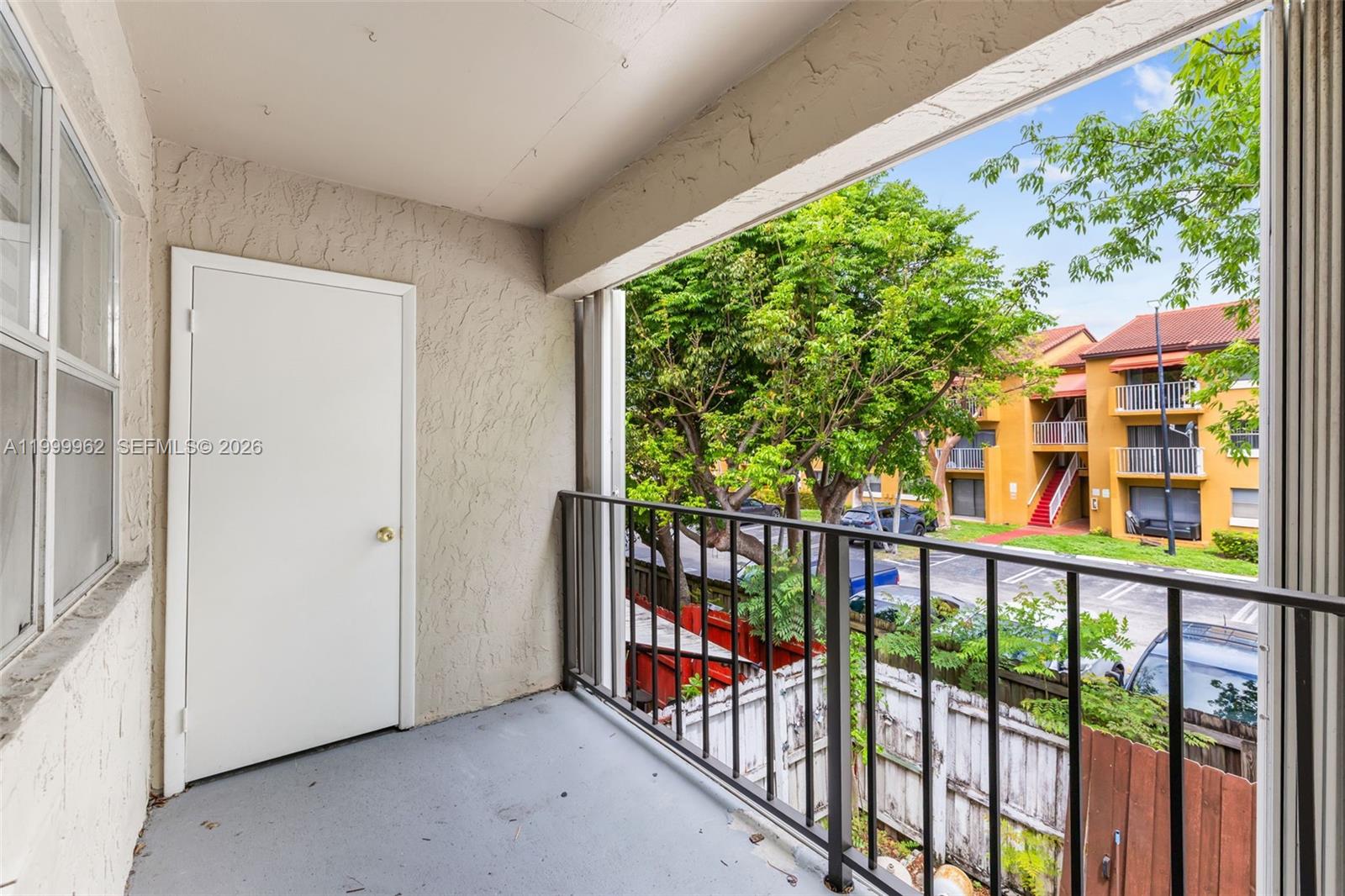 VIEW WEST CONDO PH I - Residential