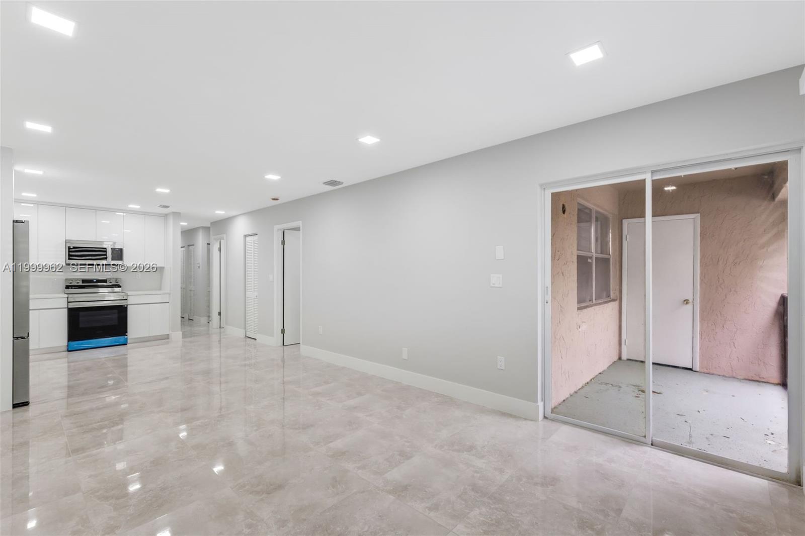 VIEW WEST CONDO PH I - Residential