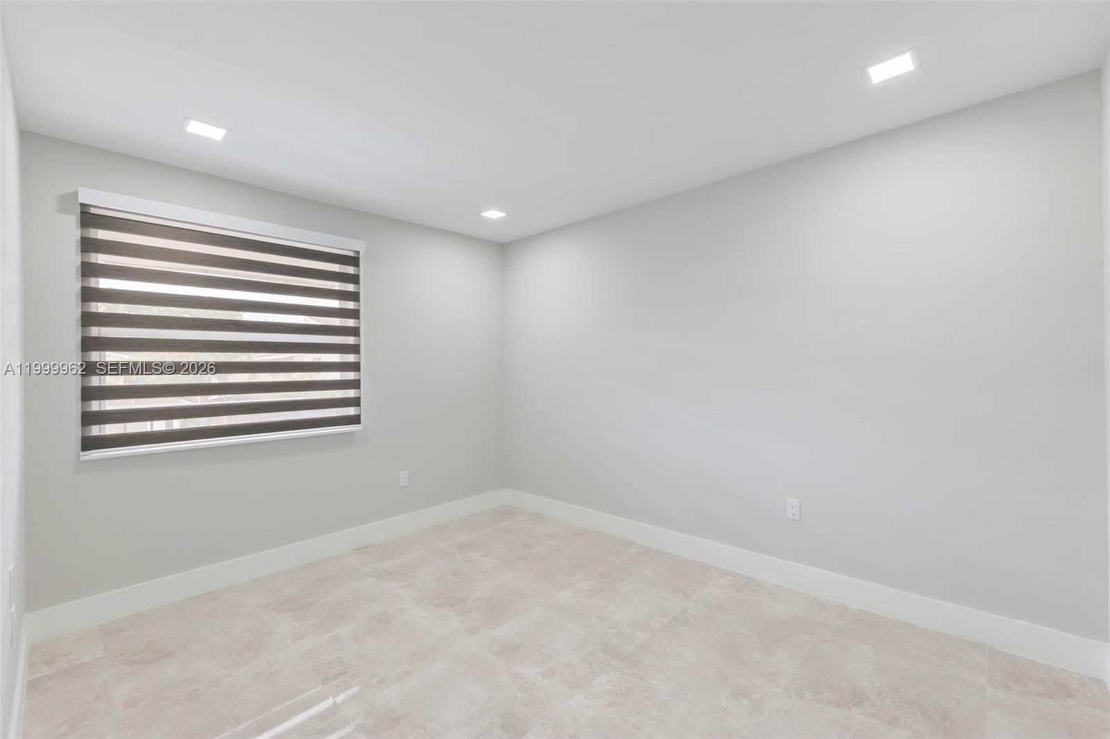 VIEW WEST CONDO PH I - Residential