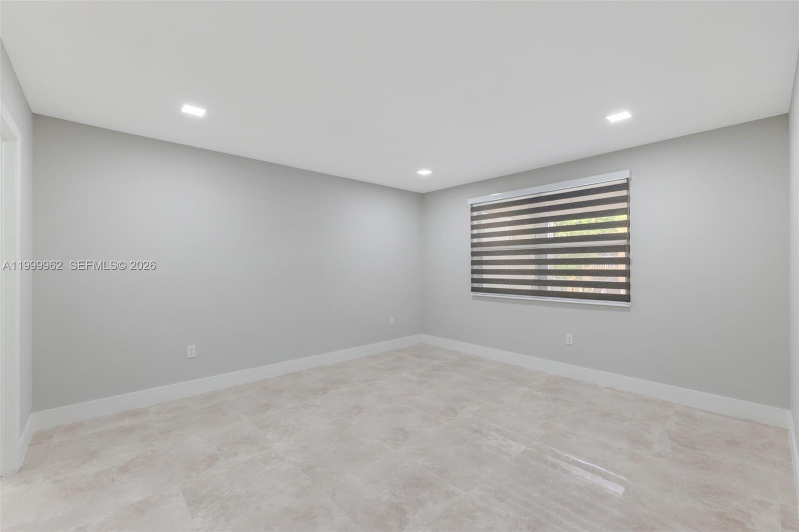 VIEW WEST CONDO PH I - Residential