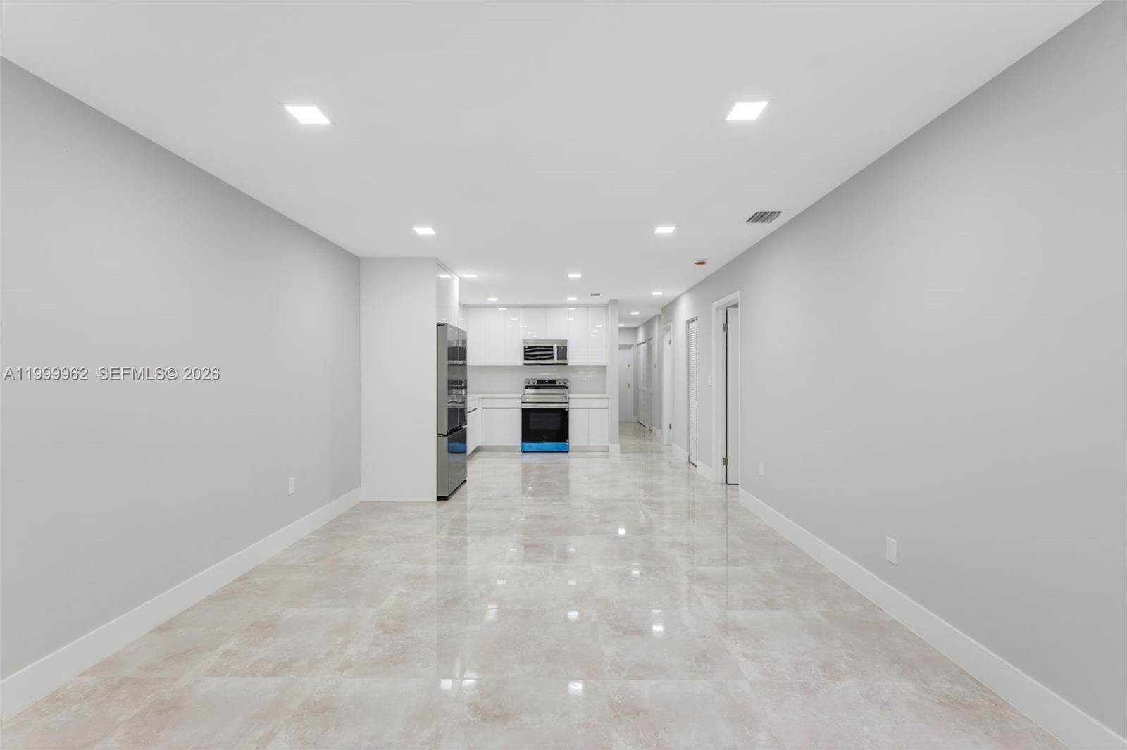 VIEW WEST CONDO PH I - Residential