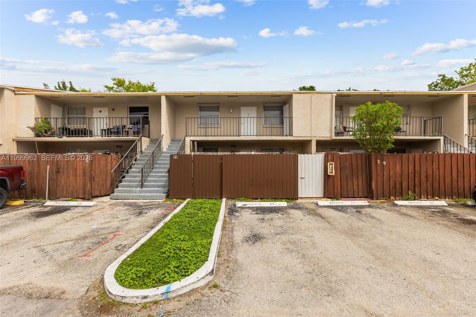 VIEW WEST CONDO PH I - Residential