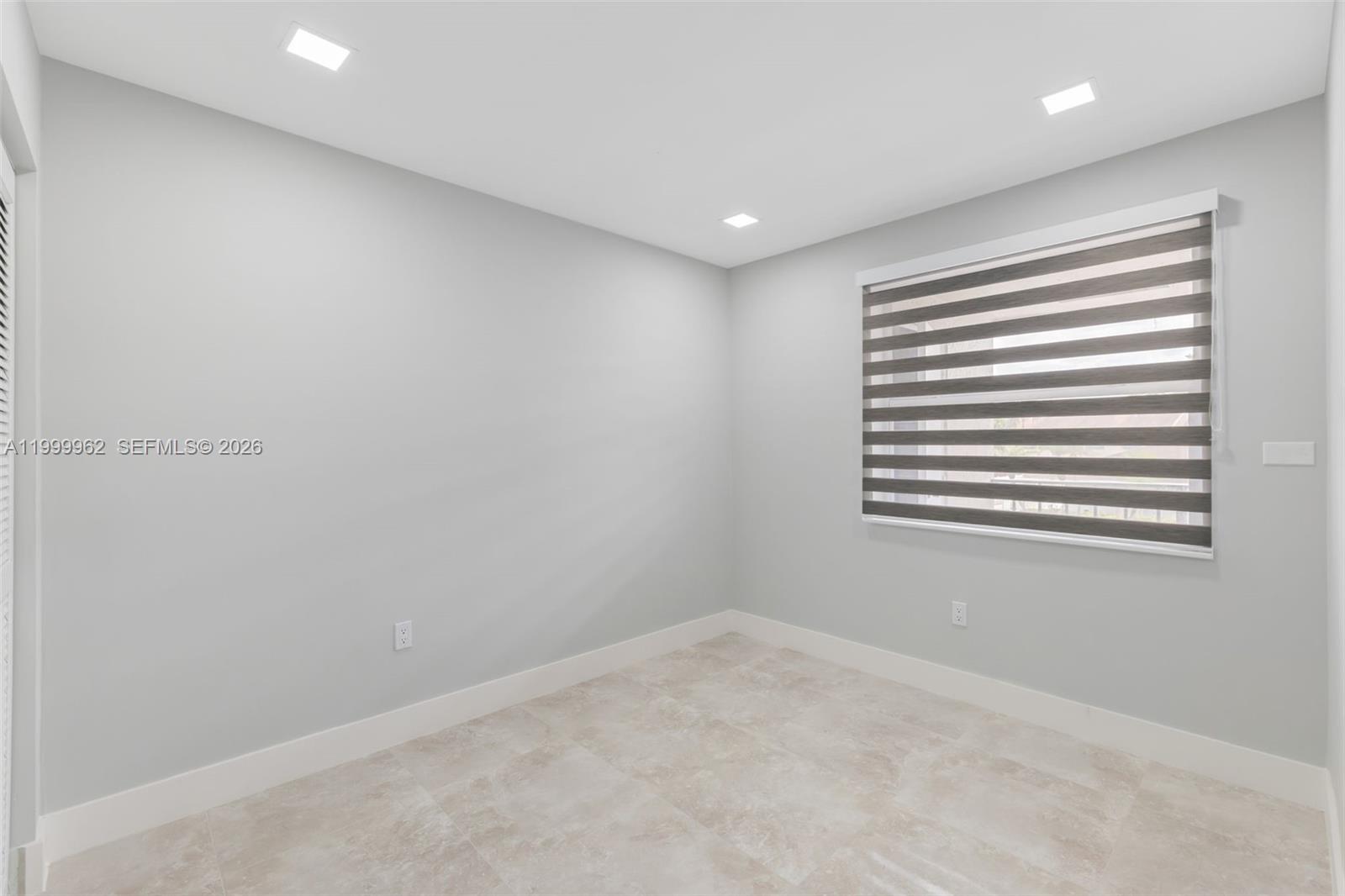 VIEW WEST CONDO PH I - Residential