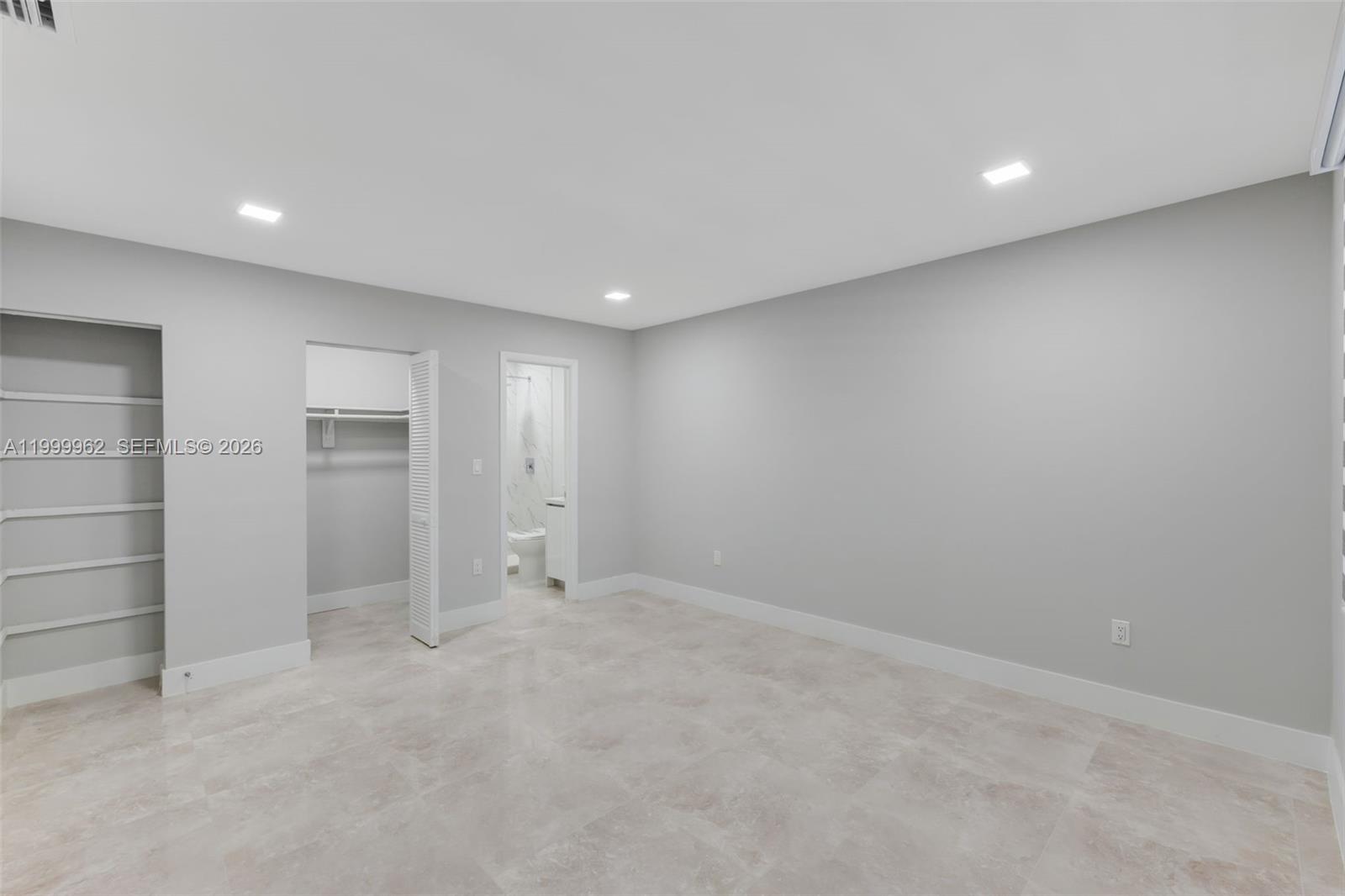 VIEW WEST CONDO PH I - Residential