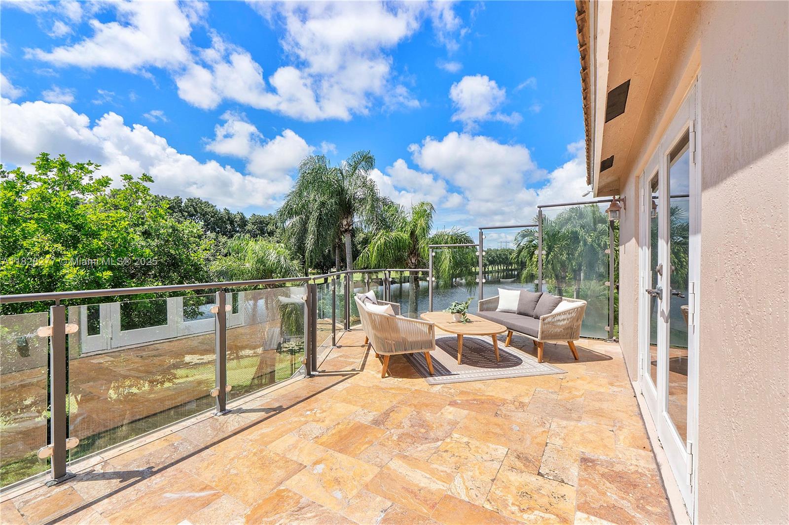 KENSINGTON GLEN - Residential