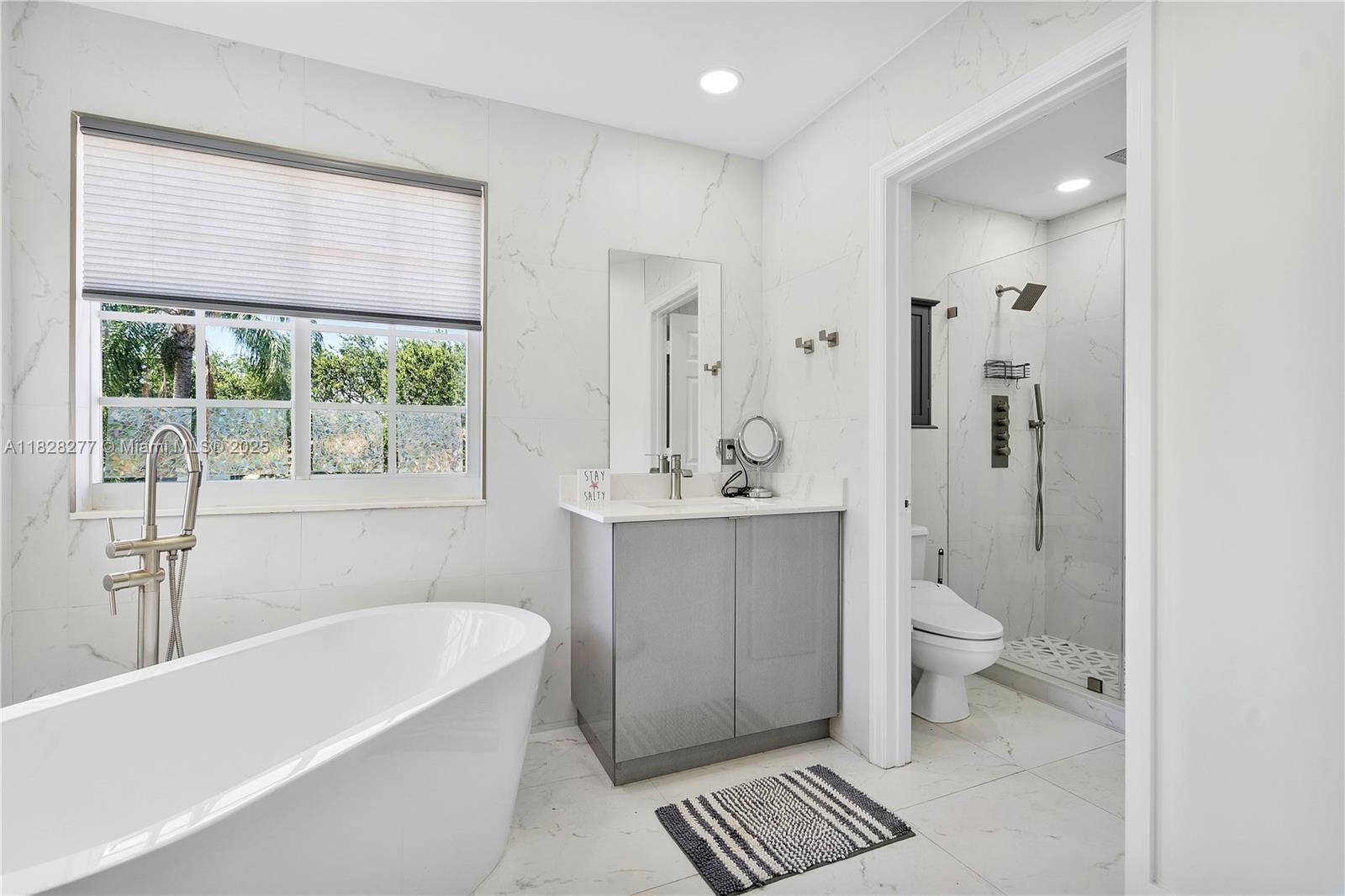 KENSINGTON GLEN - Residential