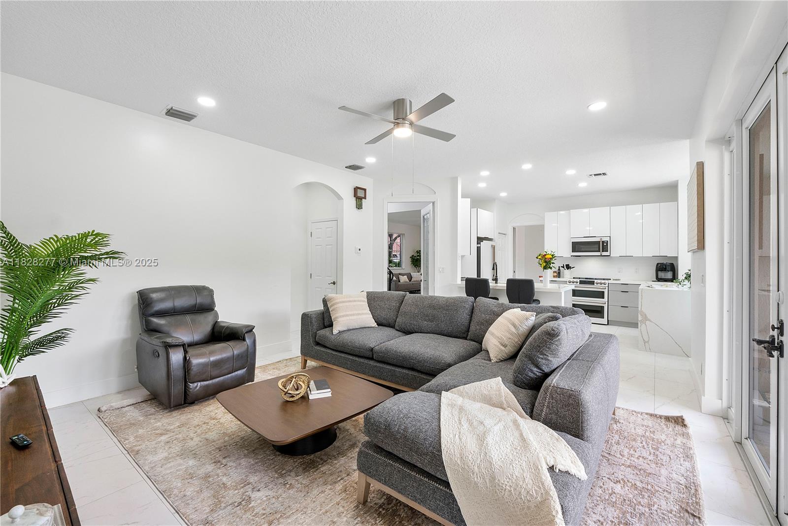 KENSINGTON GLEN - Residential