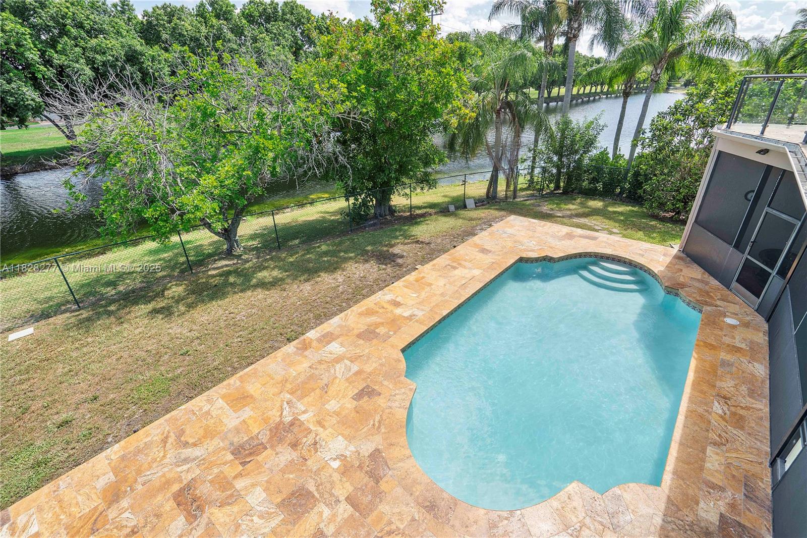 KENSINGTON GLEN - Residential