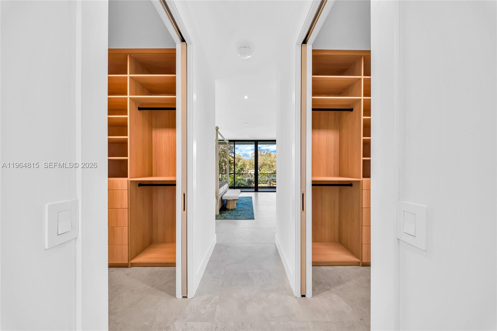 JUNELAND - Residential