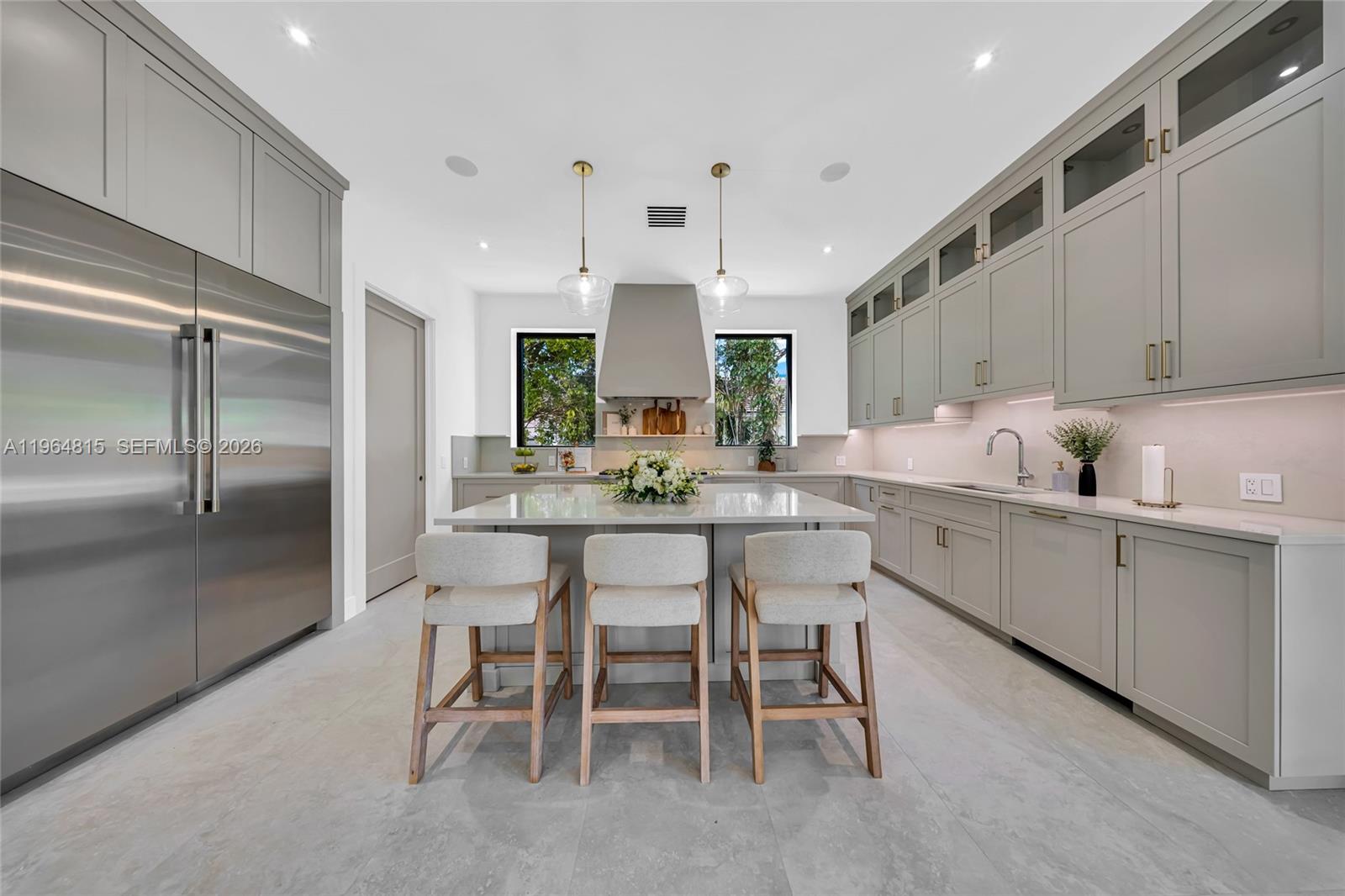 JUNELAND - Residential