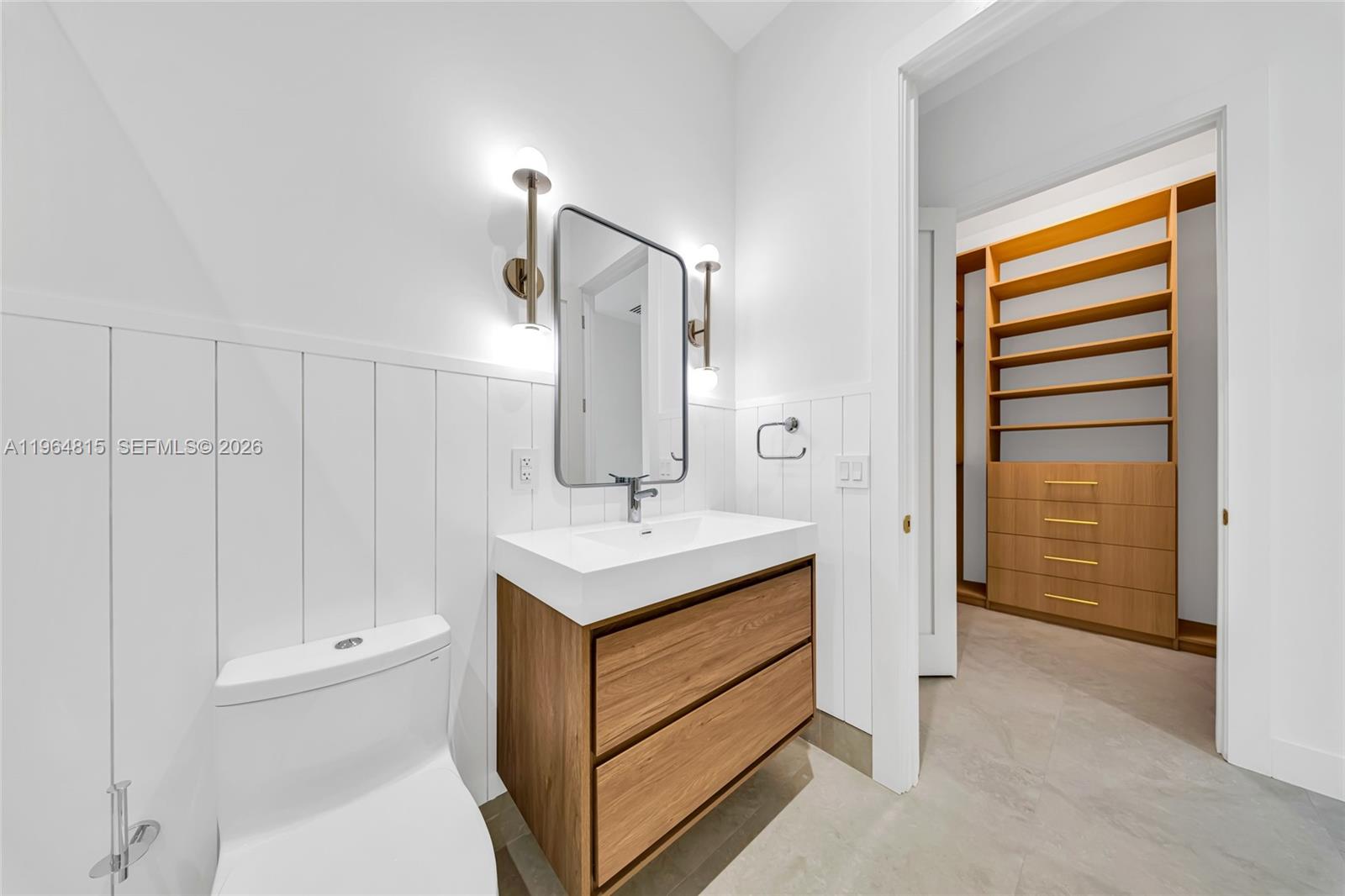 JUNELAND - Residential