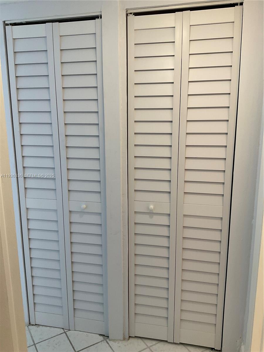 SUNRISE LAKES 108 CONDO - Residential