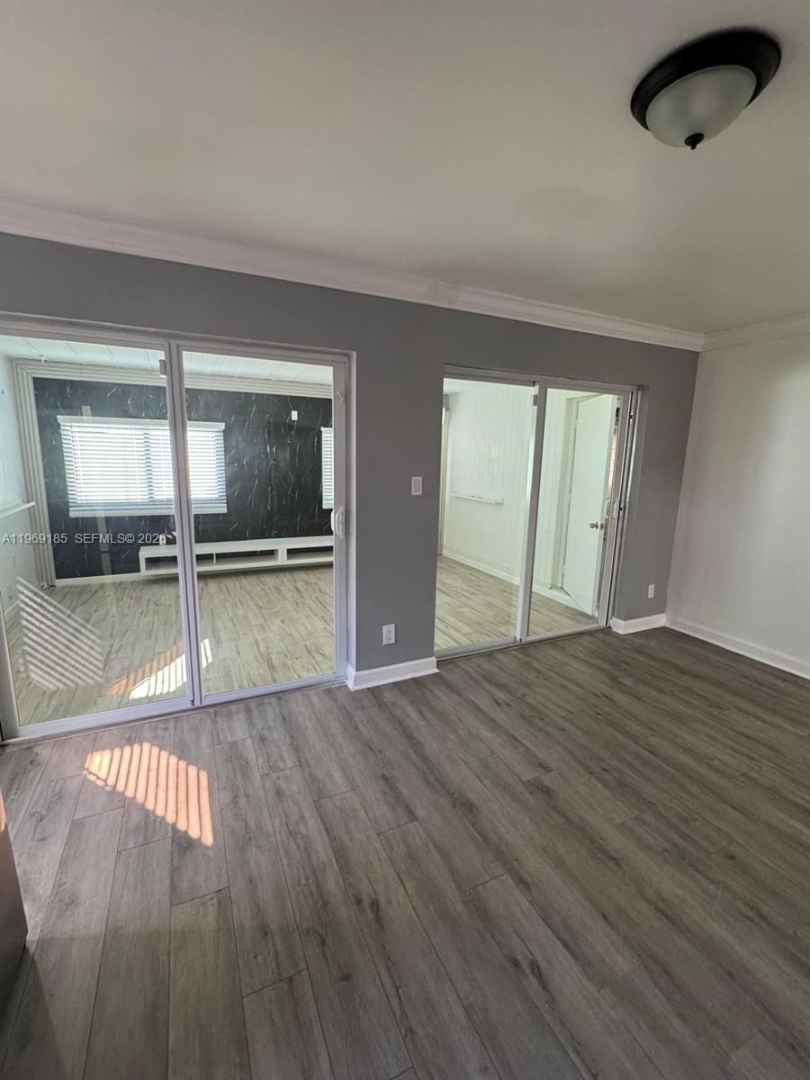 WESTWOOD COMMUNITY 6 - Residential