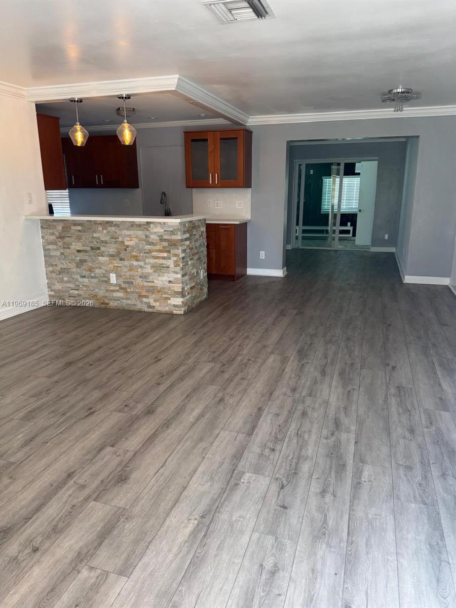 WESTWOOD COMMUNITY 6 - Residential