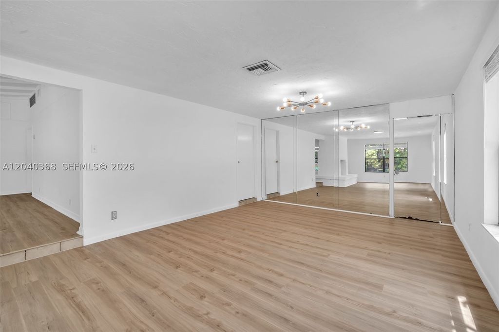 Photo of 5096 SW 28th Ter, Fort Lauderdale, FL 33312 (MLS # A12040368)
