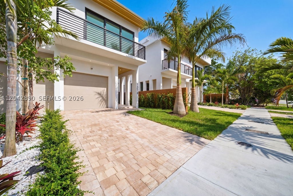 Photo of 1316 NE 16th Ter #A, Fort Lauderdale, FL 33304 (MLS # A12042890)