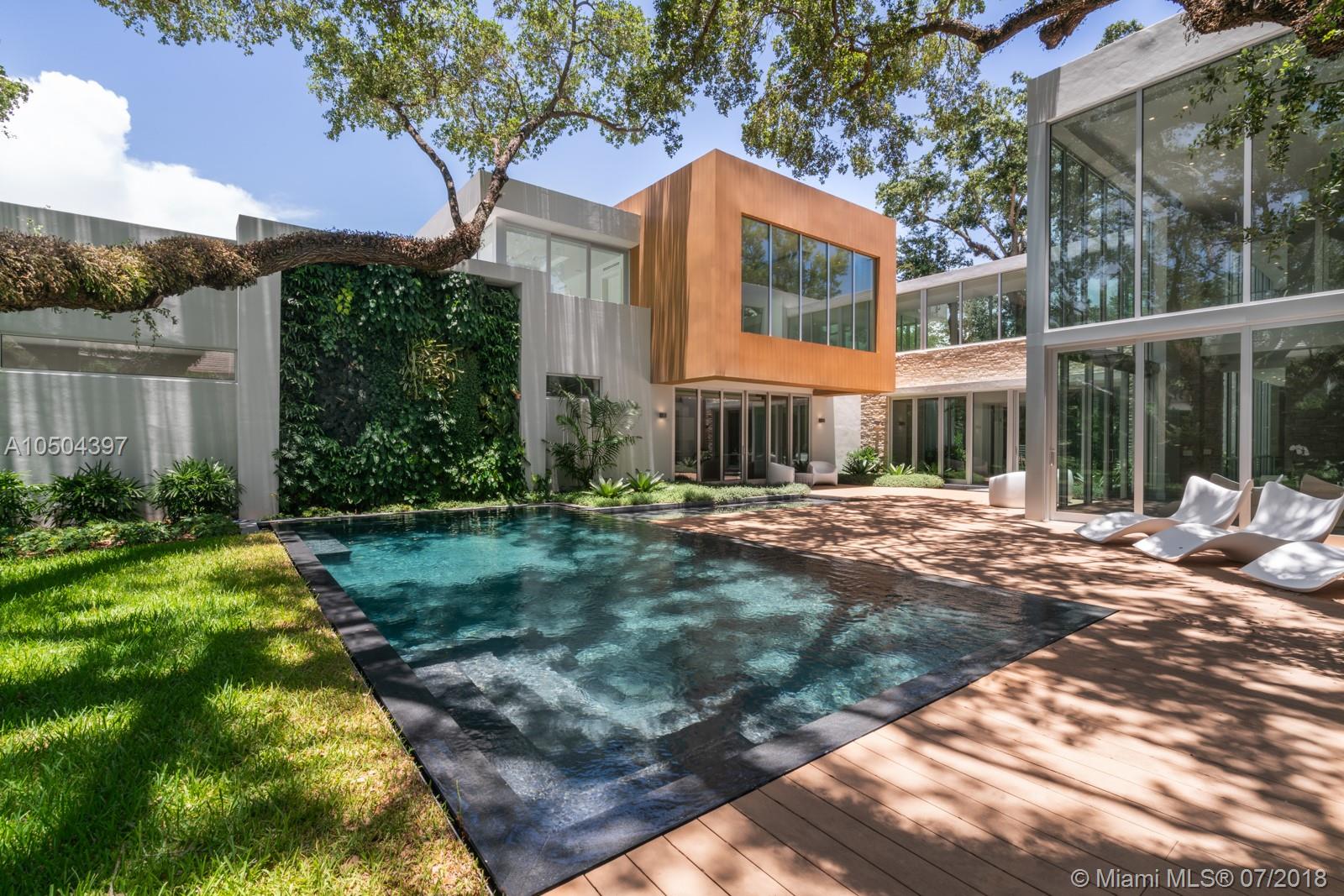 UNIVERSITY PLACE - Residential