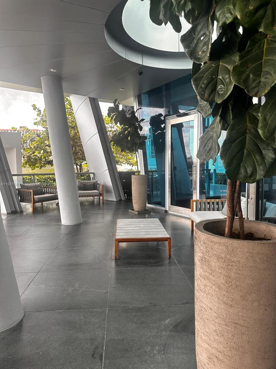 17001 Collins Ave 2601