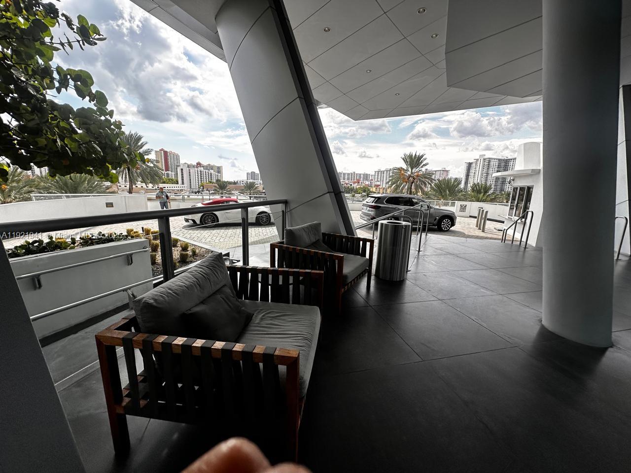 17001 Collins Ave 2601