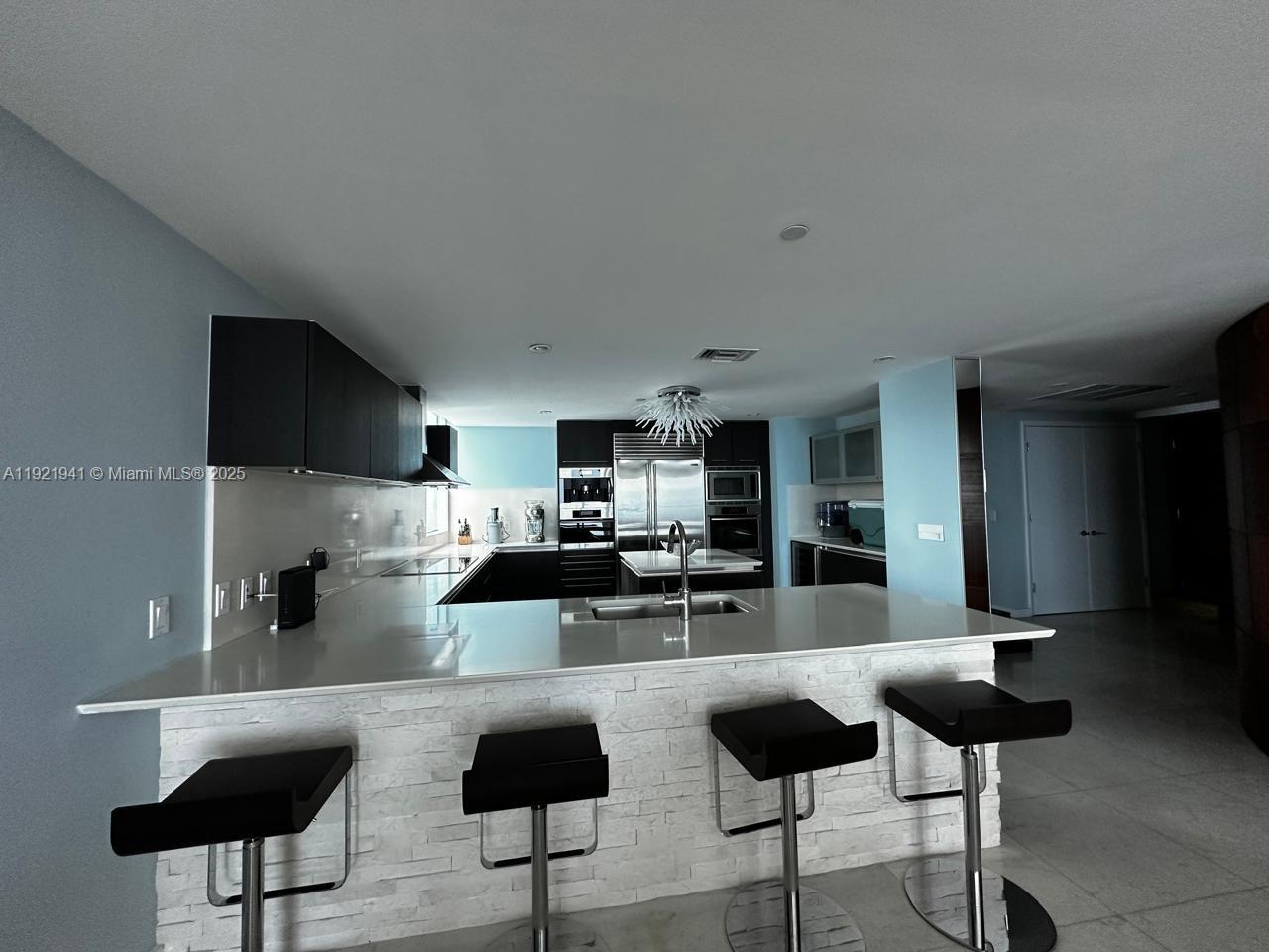 JADE BEACH CONDO - Residential Lease