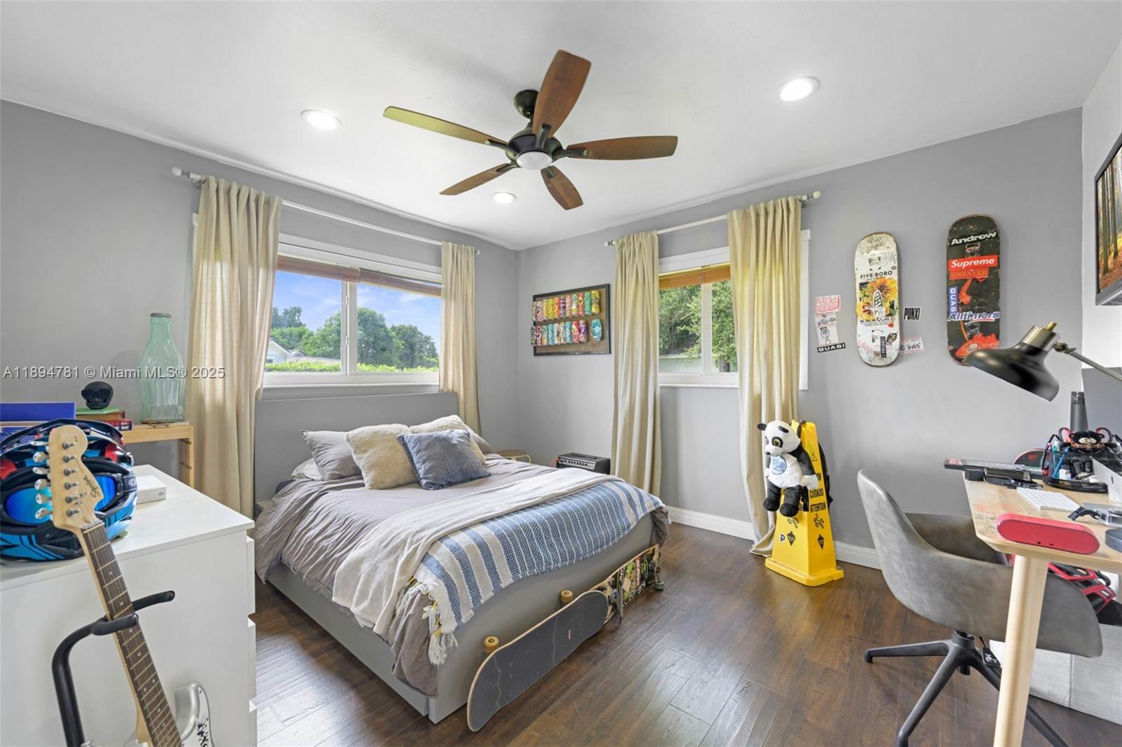 OLD CUTLER WEST SEC 3 - Residential