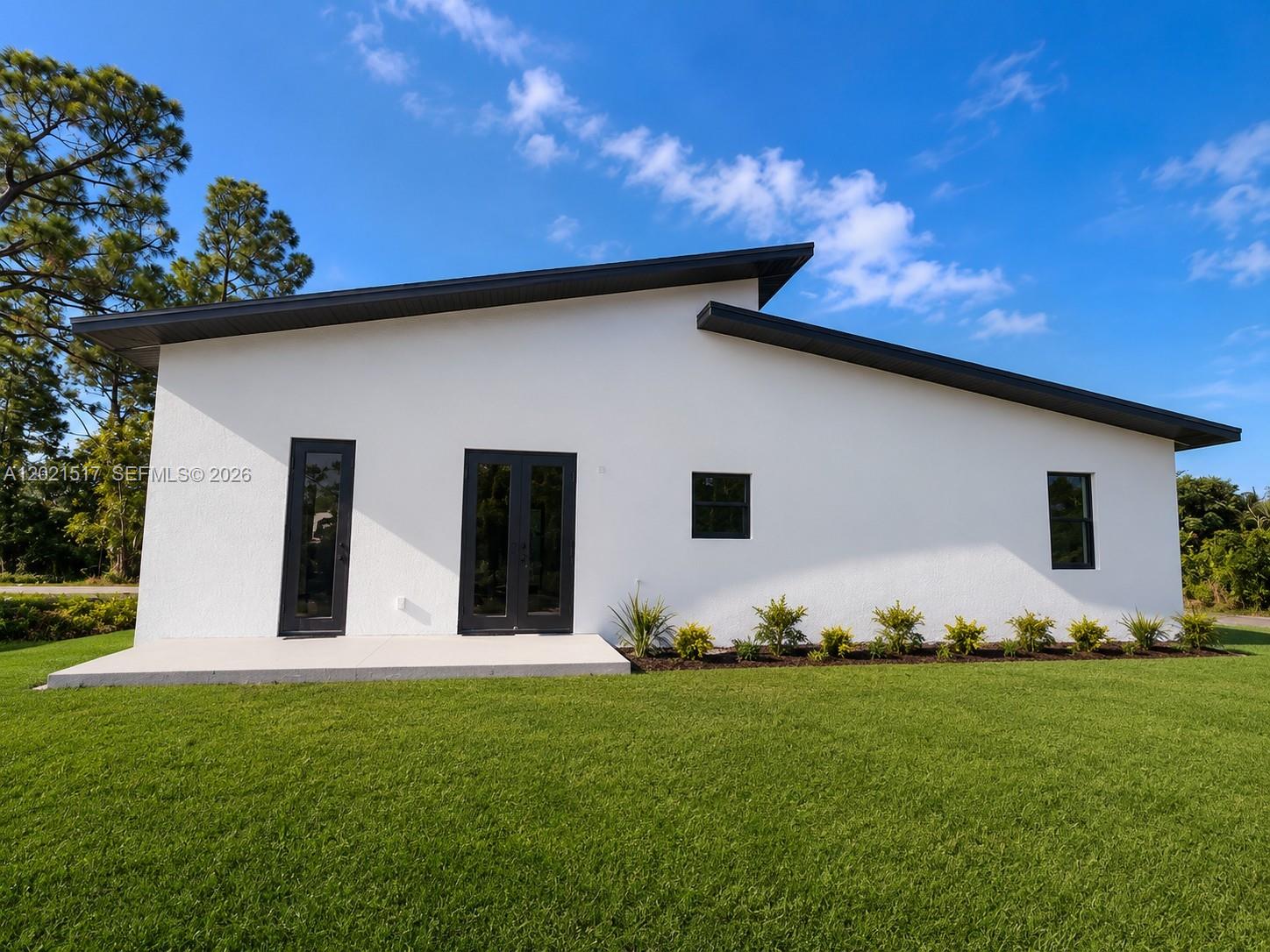 ISLAND OF HAPPINESS - Residential