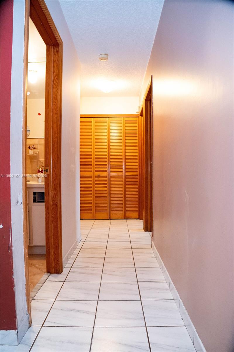 BIRD VILLAS SUB 1ST ADDN - Residential