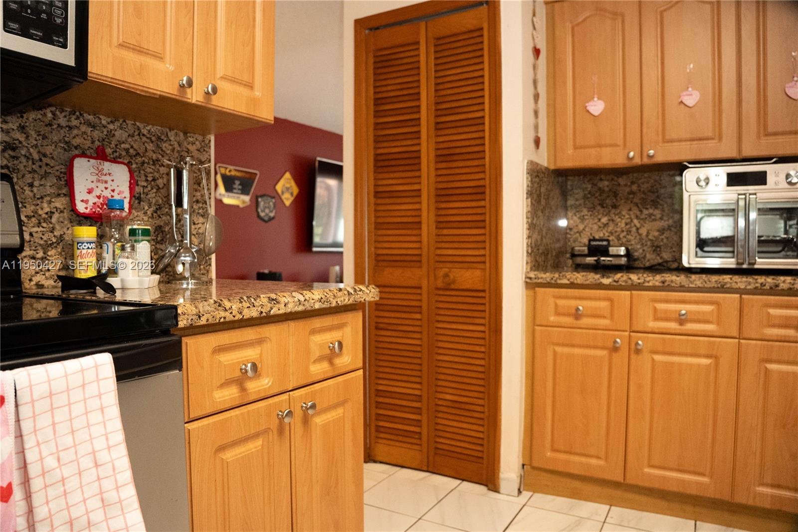 BIRD VILLAS SUB 1ST ADDN - Residential