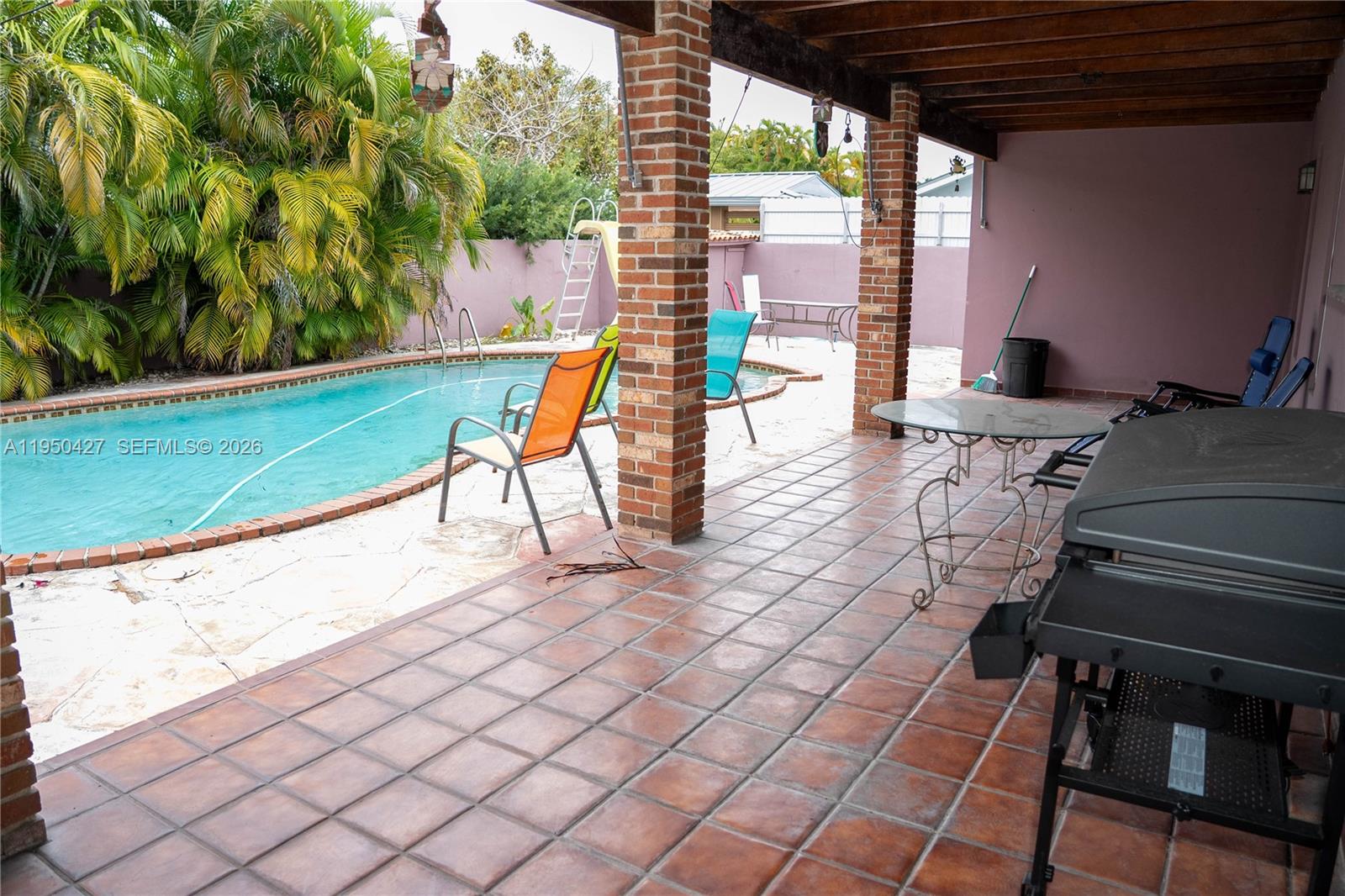 BIRD VILLAS SUB 1ST ADDN - Residential