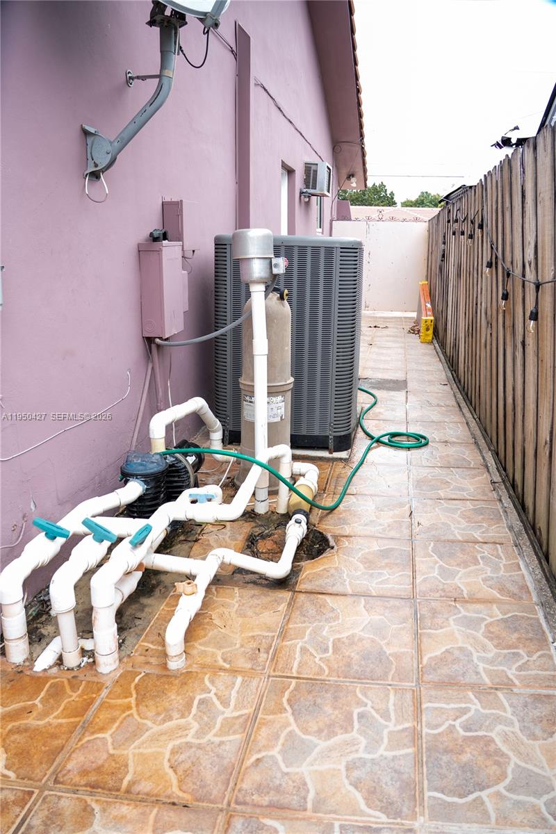 BIRD VILLAS SUB 1ST ADDN - Residential