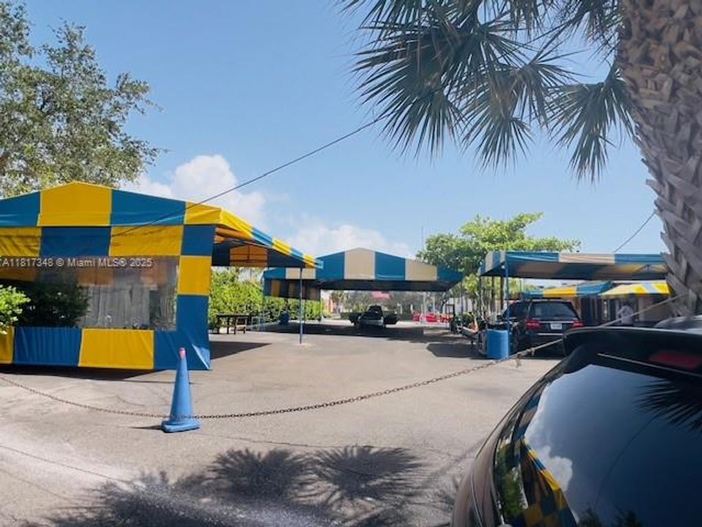 Photo of Fort Lauderdale, FL 33334 (MLS # A11817348)