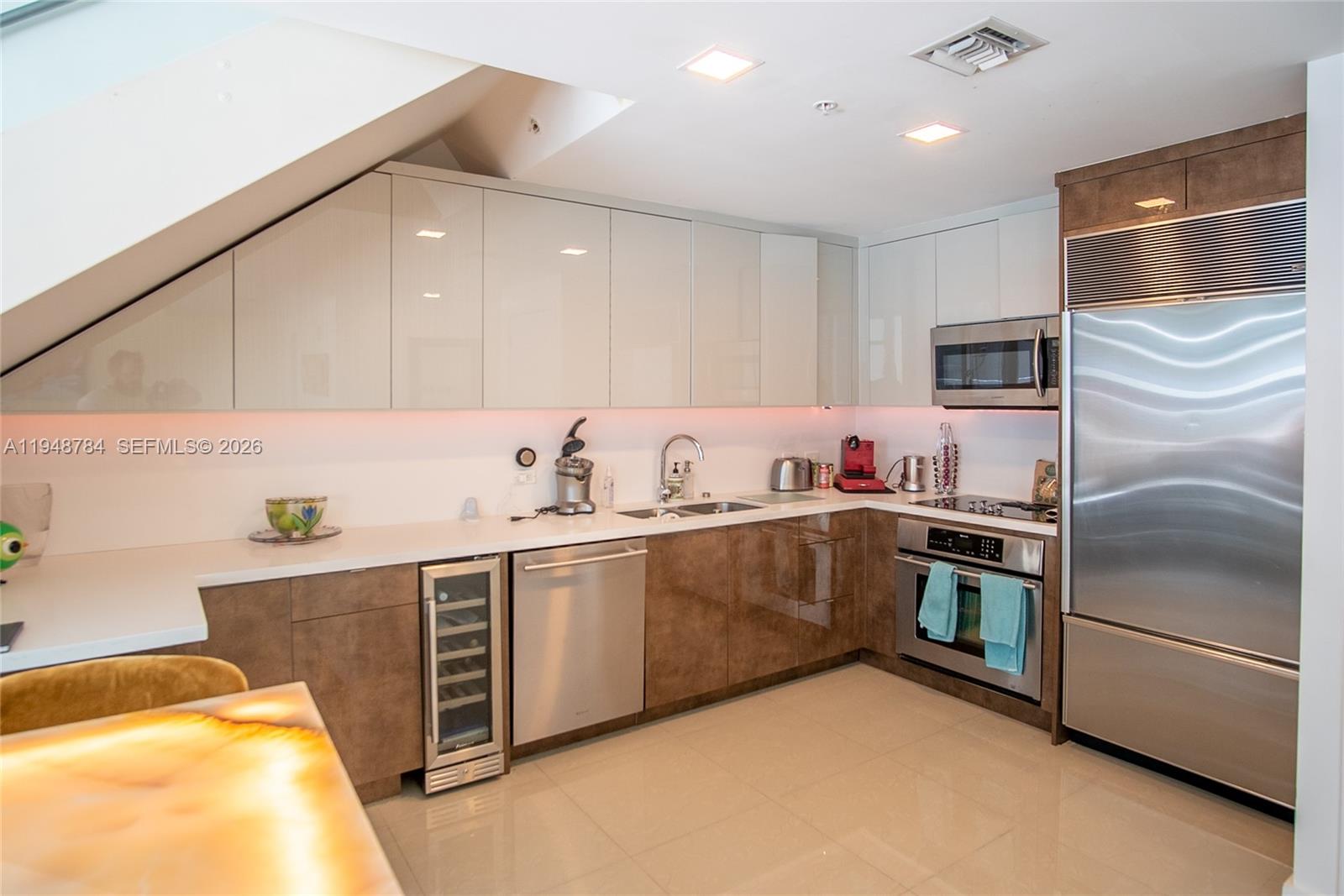 FOUR MIDTOWN MIAMI CONDO - Residential