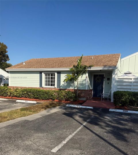 Photo of 13773 SW 147th Cir Ln #1-21, Miami, FL 33186 (MLS # A11918959)