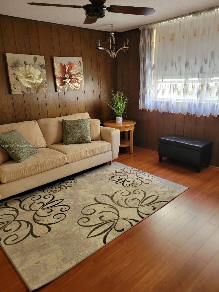 PLAZA TOWERS NORTH CONDO - Residential