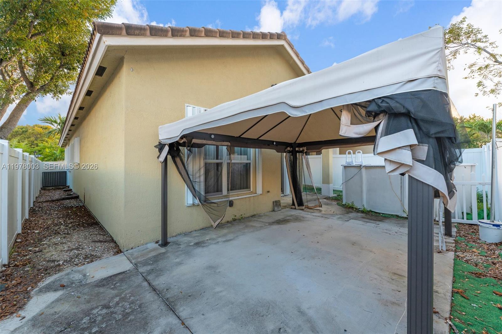 PORTOFINO PALMS - Residential