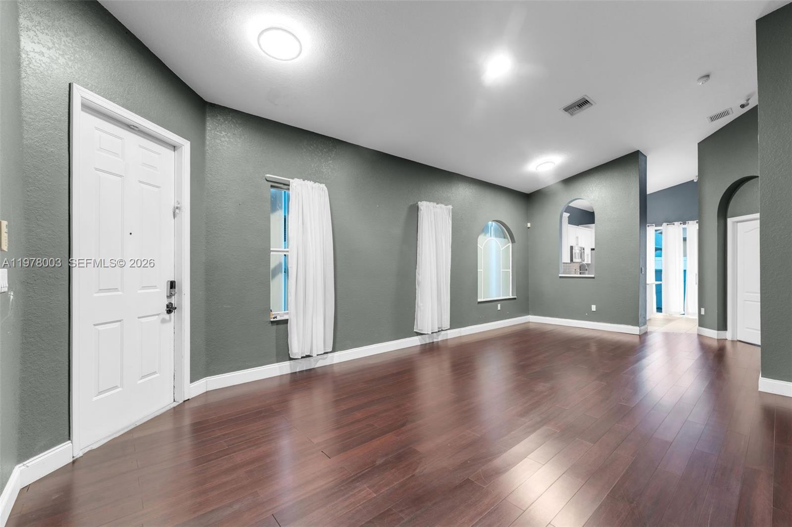 PORTOFINO PALMS - Residential