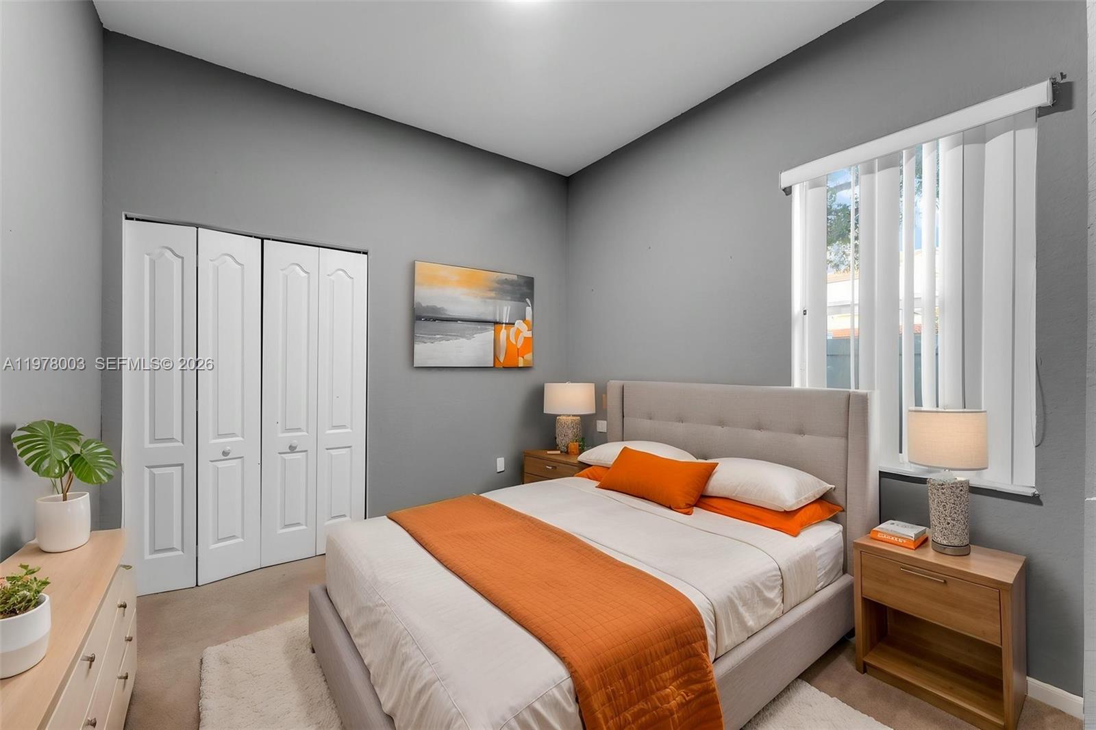 PORTOFINO PALMS - Residential