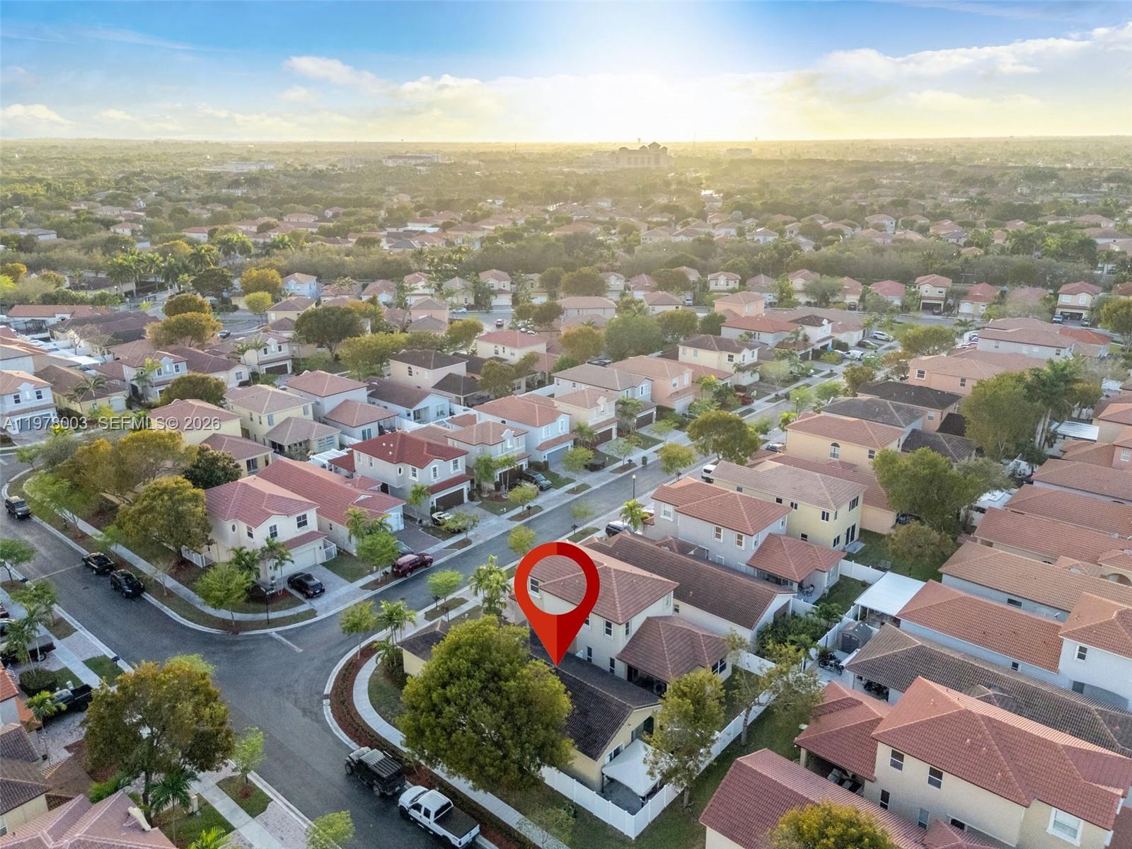 PORTOFINO PALMS - Residential