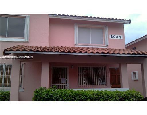 BEAUTIFUL CONDO 2/2 AT DORAL COURTS 2 STORY BUILDING WITH NICE COURT YARD. 1 ST FLOOR UNIT, OPEN FLOOR PLAN, 2 MASTER SUITES WITH FULL BATHROOM, WALKING CLOSET IN BOTH BEDROOMS, SPACIOUS KITCHEN, FORMAL DINNING AND LIVING ROOM IMPECCABLE CONDITION. TENANT OCCUPIED.