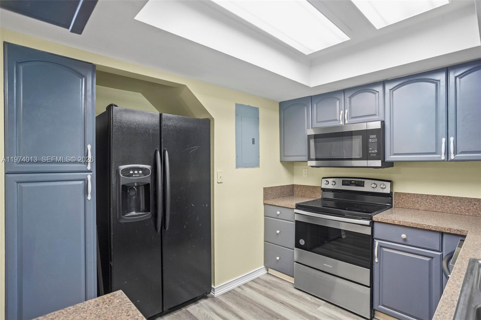 FLAMINGO GARDENS PHASE FO - Residential