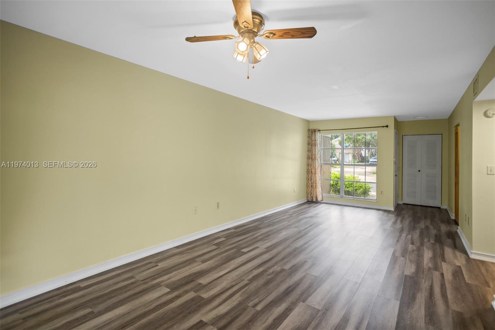 FLAMINGO GARDENS PHASE FO - Residential