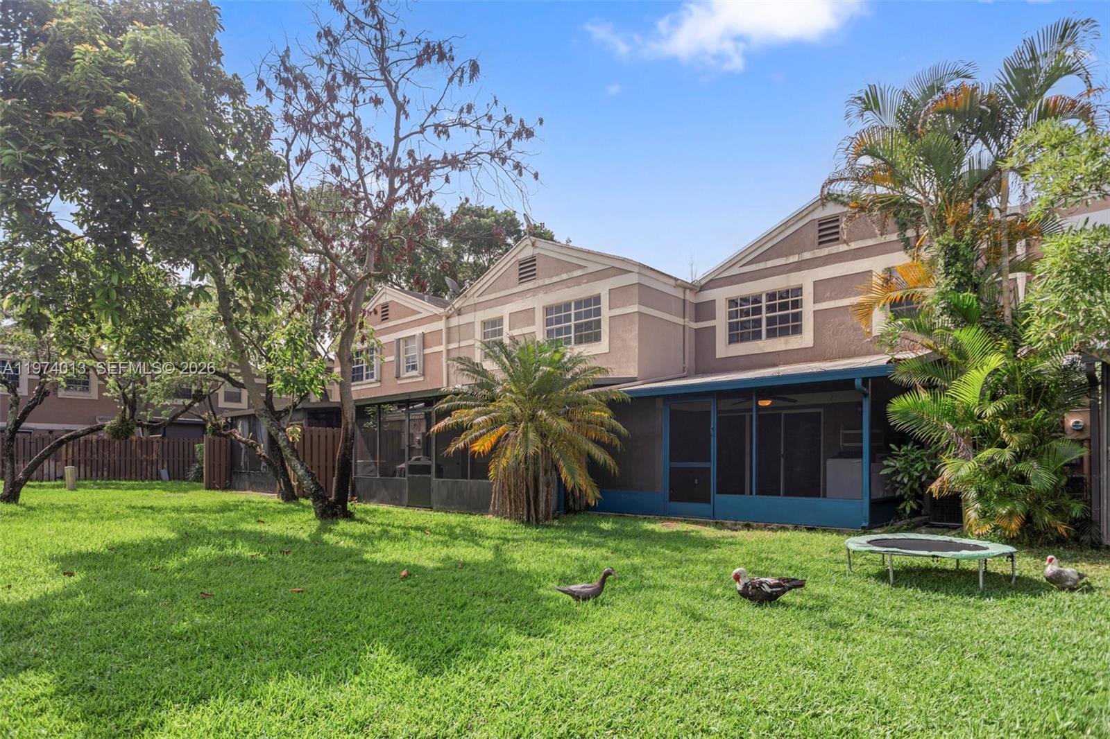 FLAMINGO GARDENS PHASE FO - Residential