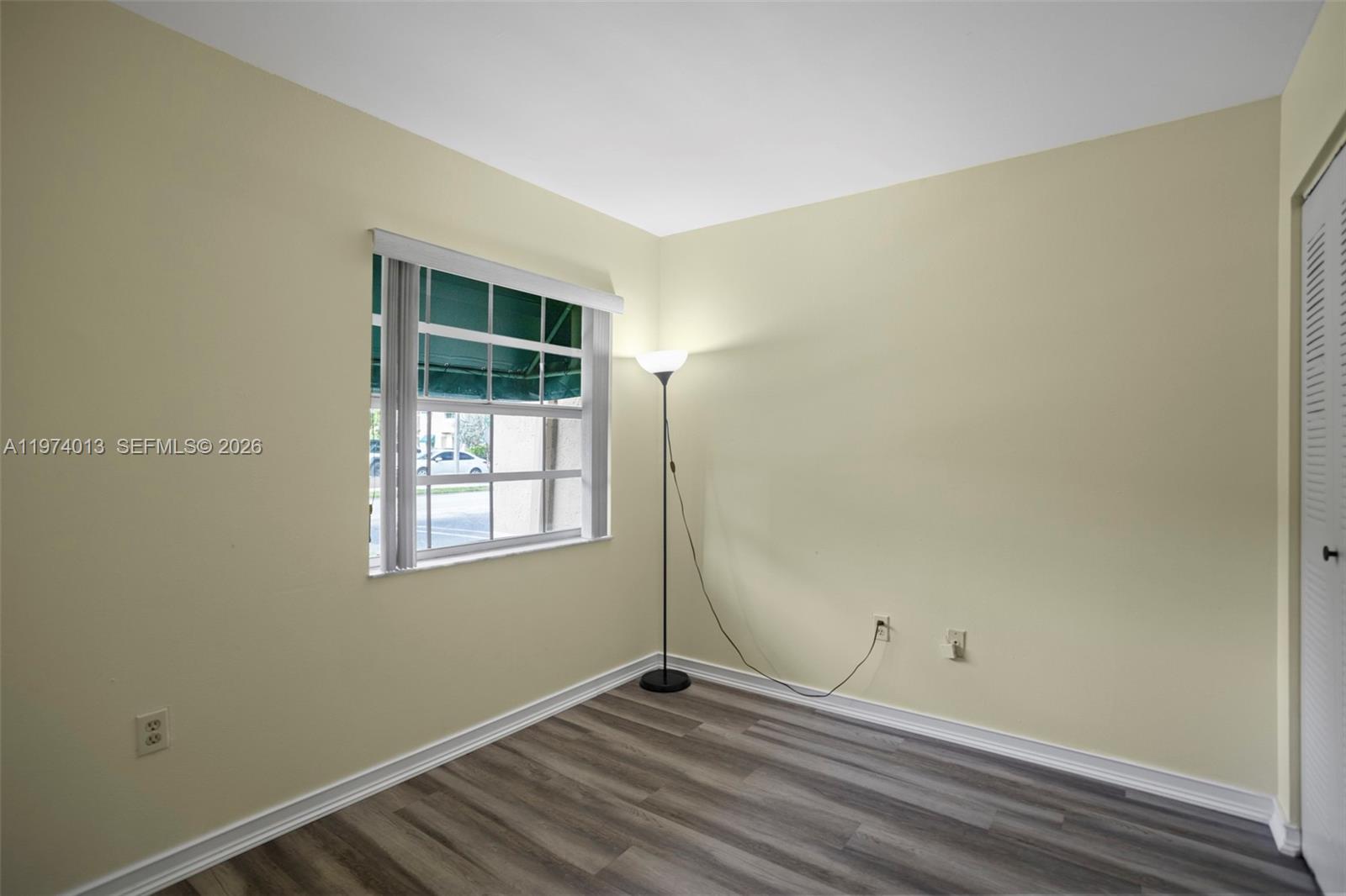 FLAMINGO GARDENS PHASE FO - Residential