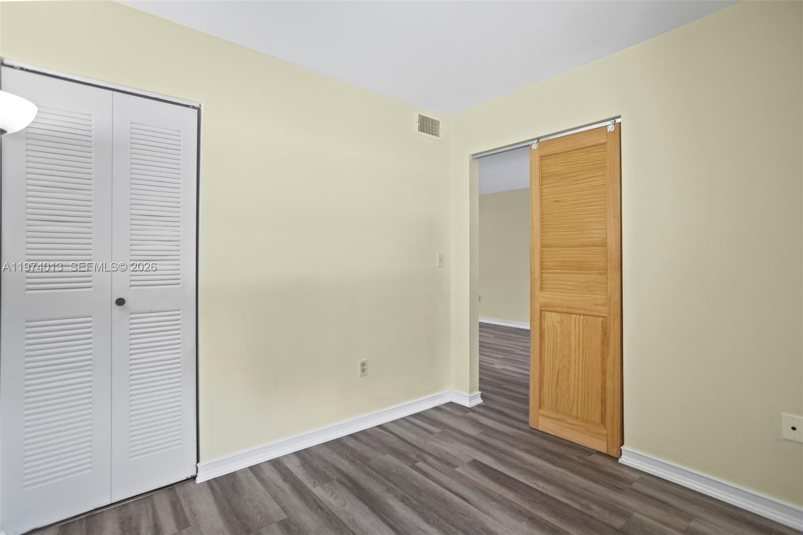 FLAMINGO GARDENS PHASE FO - Residential