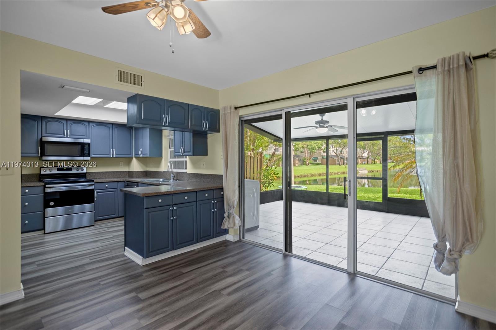 FLAMINGO GARDENS PHASE FO - Residential