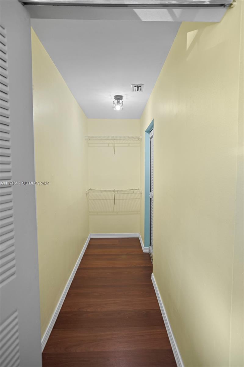 FLAMINGO GARDENS PHASE FO - Residential