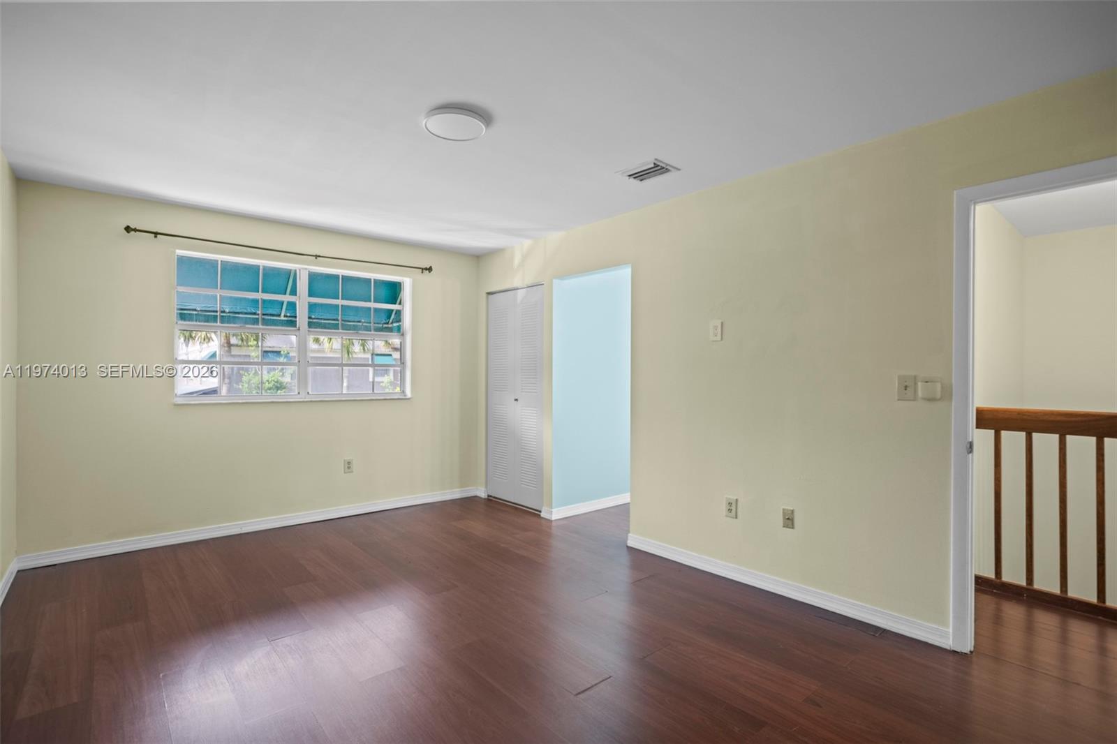 FLAMINGO GARDENS PHASE FO - Residential