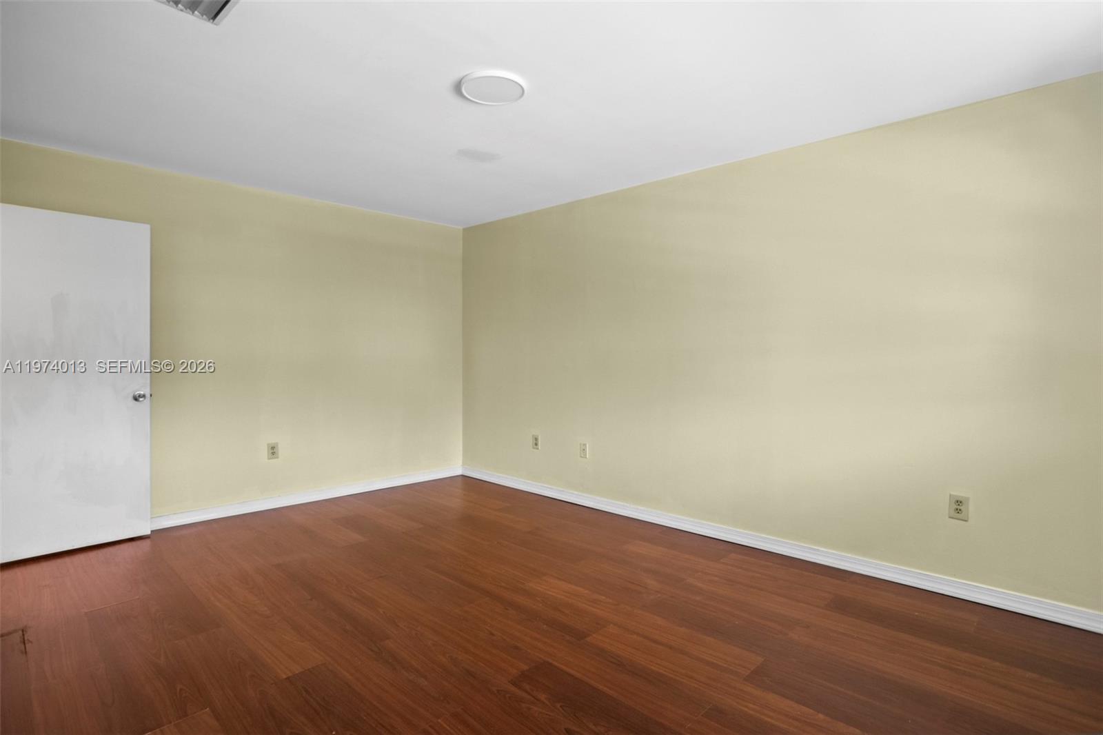 FLAMINGO GARDENS PHASE FO - Residential